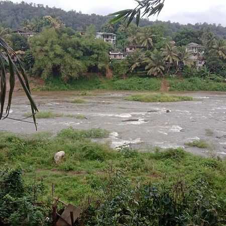 Kandy River Garden Exteriör bild