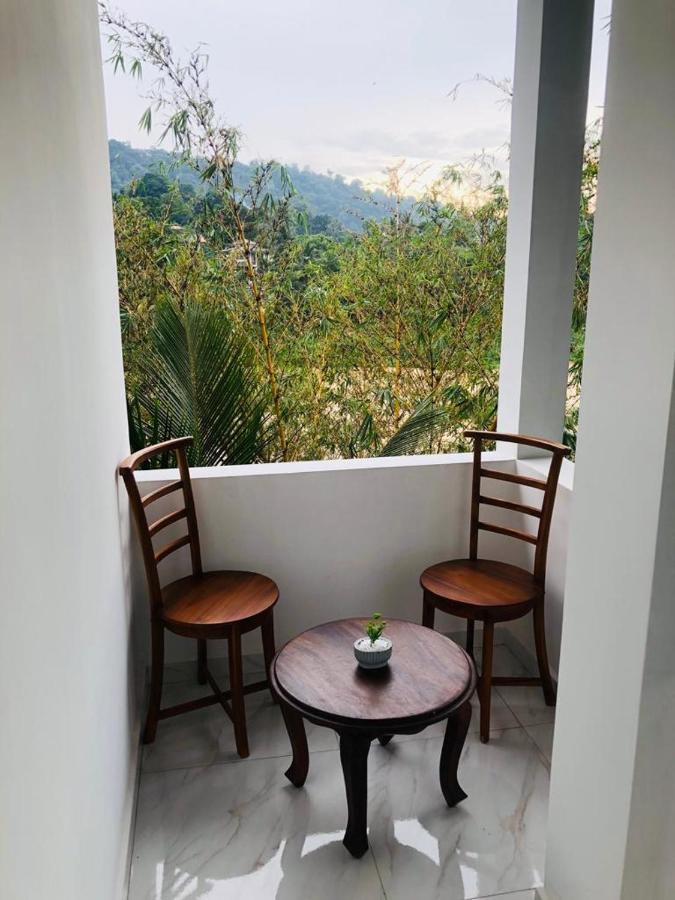 Kandy River Garden Exteriör bild